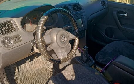 Volkswagen Polo VI (EU Market), 2015 год, 600 000 рублей, 3 фотография