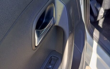 Volkswagen Polo VI (EU Market), 2015 год, 600 000 рублей, 2 фотография