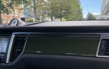 Porsche Macan I рестайлинг, 2015 год, 4 000 000 рублей, 13 фотография