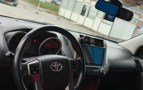 Toyota Land Cruiser Prado 150 рестайлинг 2, 2012 год, 2 395 000 рублей, 6 фотография