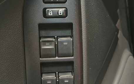 Toyota Land Cruiser Prado 150 рестайлинг 2, 2012 год, 2 395 000 рублей, 5 фотография