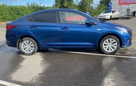 Hyundai Solaris II рестайлинг, 2021 год, 1 470 000 рублей, 4 фотография