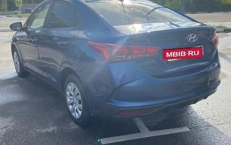 Hyundai Solaris II рестайлинг, 2021 год, 1 470 000 рублей, 7 фотография