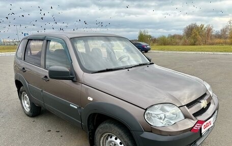Chevrolet Niva I рестайлинг, 2013 год, 397 000 рублей, 5 фотография
