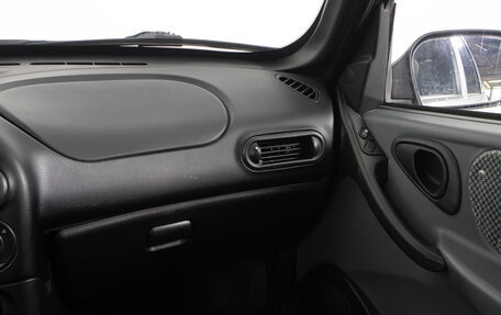 Chevrolet Niva I рестайлинг, 2004 год, 359 000 рублей, 14 фотография