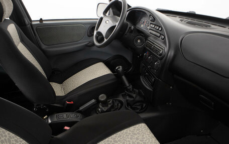 Chevrolet Niva I рестайлинг, 2004 год, 359 000 рублей, 11 фотография