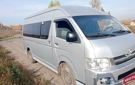 Toyota HiAce H200, 2008 год, 1 150 000 рублей, 2 фотография