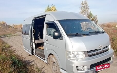 Toyota HiAce H200, 2008 год, 1 150 000 рублей, 10 фотография