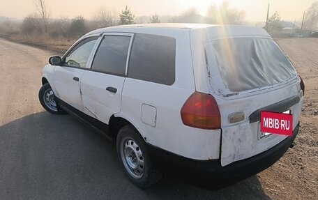 Nissan AD II, 2001 год, 130 000 рублей, 4 фотография