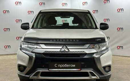 Mitsubishi Outlander III рестайлинг 3, 2019 год, 1 599 000 рублей, 2 фотография