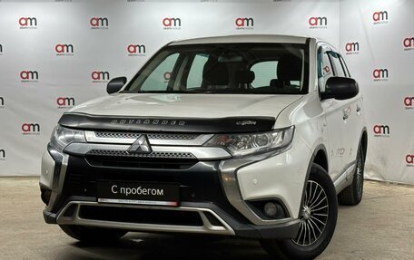 Mitsubishi Outlander III рестайлинг 3, 2019 год, 1 599 000 рублей, 3 фотография