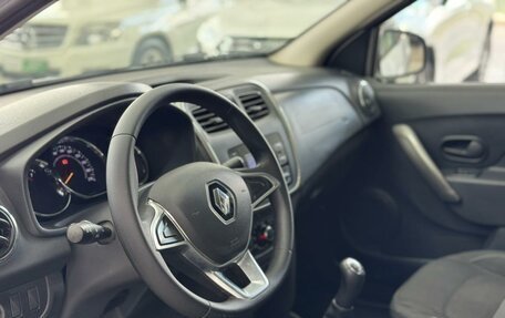 Renault Logan II, 2019 год, 1 200 000 рублей, 11 фотография