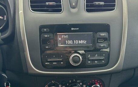 Renault Logan II, 2019 год, 1 200 000 рублей, 14 фотография