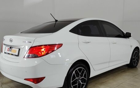 Hyundai Solaris II рестайлинг, 2015 год, 960 000 рублей, 5 фотография