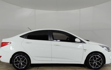 Hyundai Solaris II рестайлинг, 2015 год, 960 000 рублей, 4 фотография