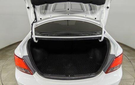 Hyundai Solaris II рестайлинг, 2015 год, 960 000 рублей, 28 фотография