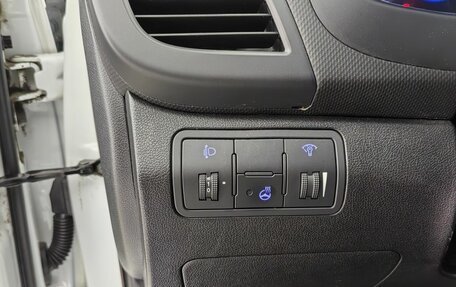 Hyundai Solaris II рестайлинг, 2015 год, 960 000 рублей, 26 фотография