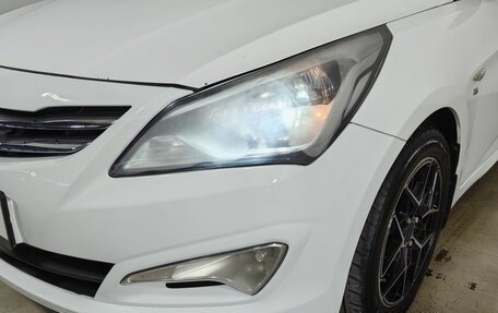 Hyundai Solaris II рестайлинг, 2015 год, 960 000 рублей, 29 фотография