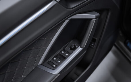 Audi Q3, 2025 год, 5 595 000 рублей, 28 фотография