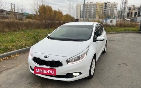 KIA cee'd III, 2015 год, 940 000 рублей, 3 фотография
