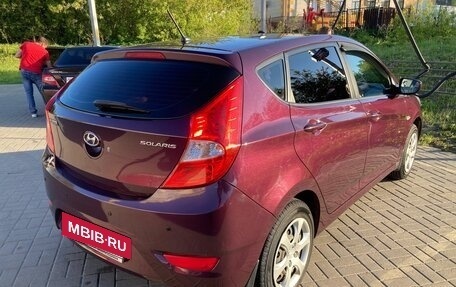 Hyundai Solaris II рестайлинг, 2013 год, 650 000 рублей, 4 фотография