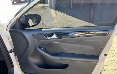 Volkswagen Jetta VI, 2012 год, 1 100 000 рублей, 10 фотография