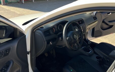 Volkswagen Jetta VI, 2012 год, 1 100 000 рублей, 17 фотография