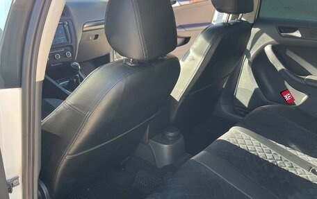Volkswagen Jetta VI, 2012 год, 1 100 000 рублей, 15 фотография
