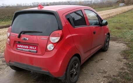 Chevrolet Spark III, 2013 год, 650 000 рублей, 4 фотография