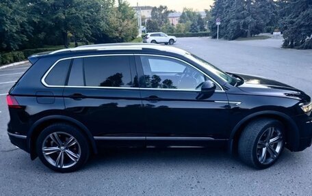 Volkswagen Tiguan II, 2018 год, 3 150 000 рублей, 5 фотография