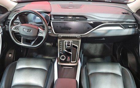 Geely Atlas, 2022 год, 2 035 000 рублей, 9 фотография