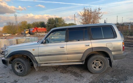 Toyota Land Cruiser 80 рестайлинг, 1997 год, 1 750 000 рублей, 3 фотография