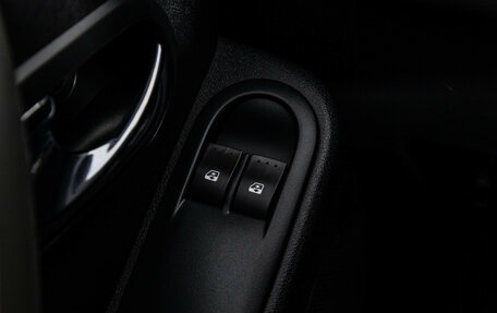 Nissan Terrano III, 2014 год, 1 025 000 рублей, 14 фотография