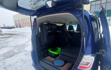 Honda Freed I, 2012 год, 930 000 рублей, 13 фотография