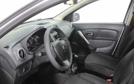 Renault Logan II, 2015 год, 470 000 рублей, 15 фотография