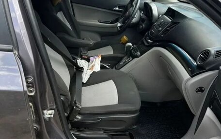 Chevrolet Orlando I, 2013 год, 1 300 000 рублей, 4 фотография