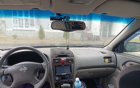 Nissan Maxima VIII, 2000 год, 400 000 рублей, 12 фотография