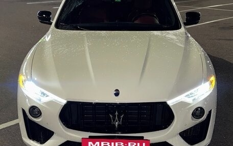 Maserati Levante I, 2021 год, 6 500 000 рублей, 3 фотография