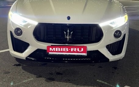 Maserati Levante I, 2021 год, 6 500 000 рублей, 2 фотография