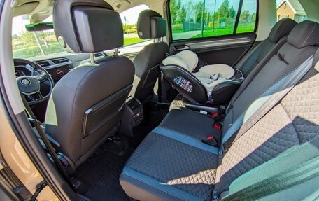 Volkswagen Tiguan II, 2019 год, 2 180 000 рублей, 9 фотография