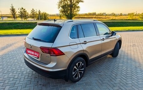 Volkswagen Tiguan II, 2019 год, 2 180 000 рублей, 6 фотография