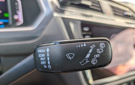 Volkswagen Tiguan II, 2019 год, 2 180 000 рублей, 17 фотография