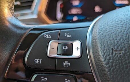 Volkswagen Tiguan II, 2019 год, 2 180 000 рублей, 18 фотография