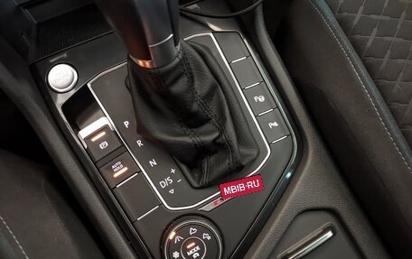 Volkswagen Tiguan II, 2019 год, 2 180 000 рублей, 20 фотография