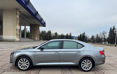 Skoda Superb III рестайлинг, 2021 год, 2 365 000 рублей, 4 фотография