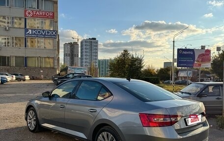 Skoda Superb III рестайлинг, 2021 год, 2 365 000 рублей, 22 фотография