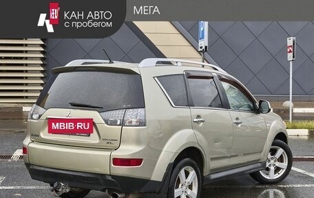 Mitsubishi Outlander III рестайлинг 3, 2008 год, 825 000 рублей, 2 фотография
