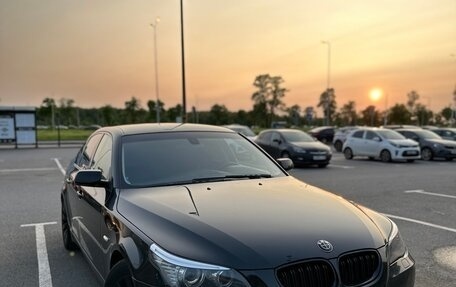 BMW 5 серия, 2007 год, 1 200 000 рублей, 1 фотография