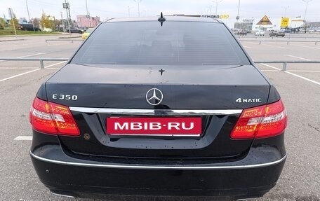 Mercedes-Benz E-Класс, 2011 год, 1 420 000 рублей, 3 фотография