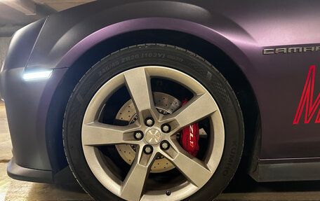 Chevrolet Camaro IV, 2011 год, 2 000 000 рублей, 5 фотография